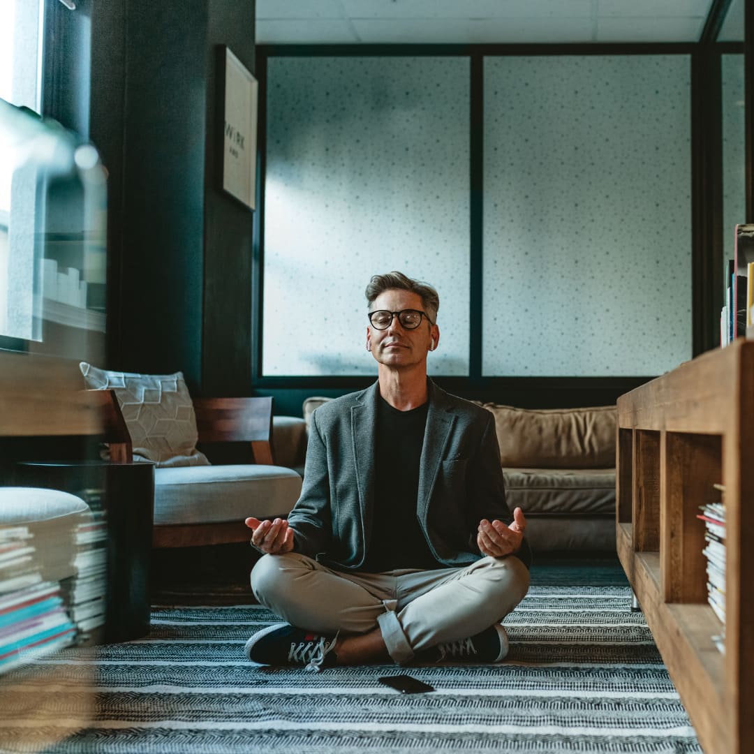 Curso Mindfulness en Profundidad – Lunes 16 de Noviembre de 2026 19:45-21:15
